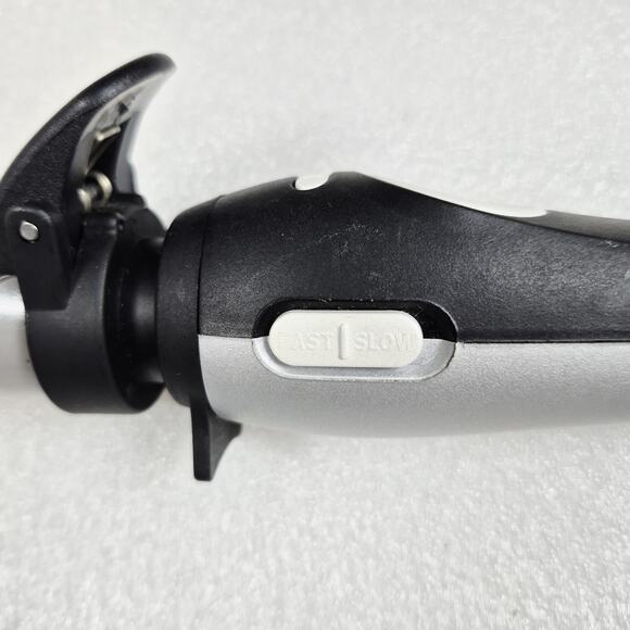 Beachwaver S1.25 BW1138 Rotating Curling Iron Silver/Black – Tested & Working - Picture 8 of 10